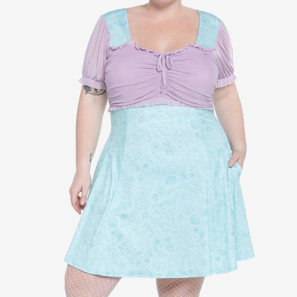Her Universe Disney The‎ Little Mermaid Lace-Up
Sweetheart Dress Plus Size